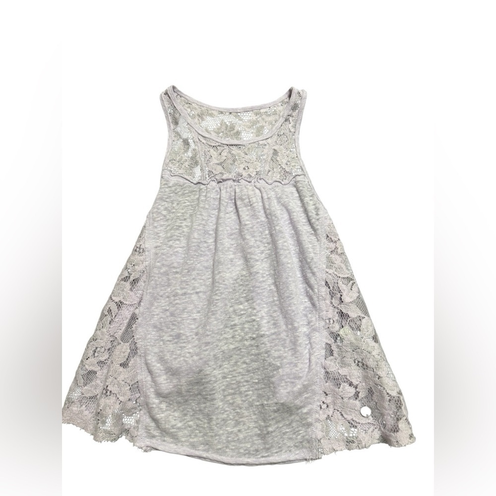 Lavender laced Abercrombie tank top